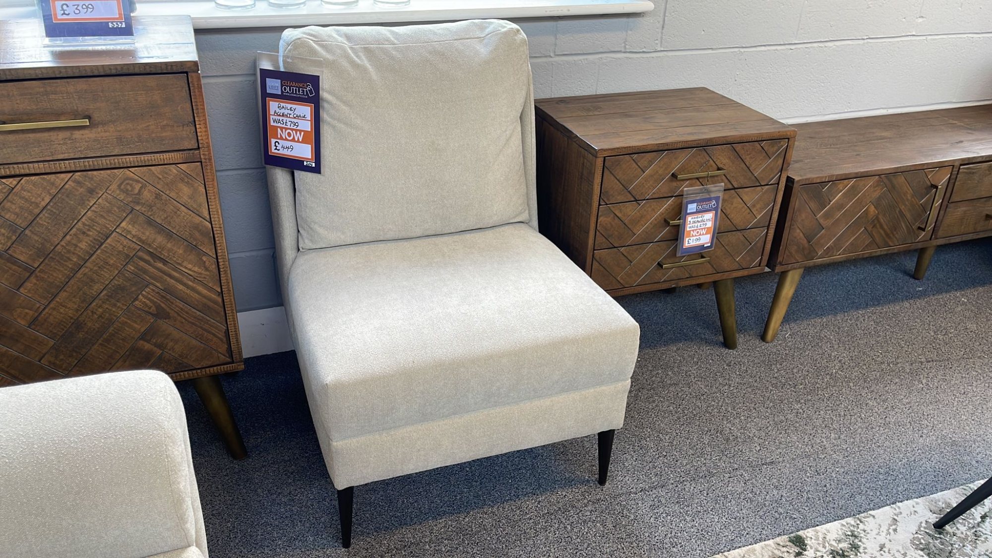 Bailey's furniture deals clearance