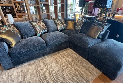 Cleveland Chaise Sofa