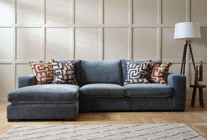 Milbourne - Loveseat Milbourne - Loveseat