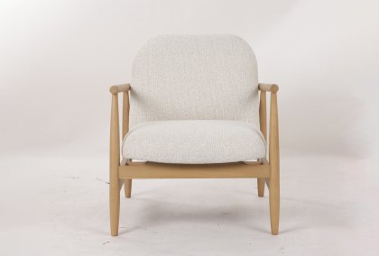 Lyla Accent Chair Lyla Accent Chair