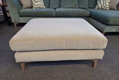 Manor Footstool Manor Footstool