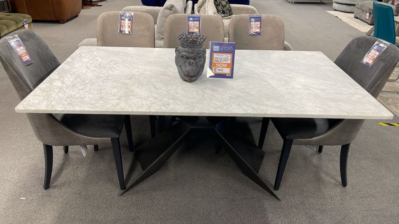 Clearance Tirano Dining Table