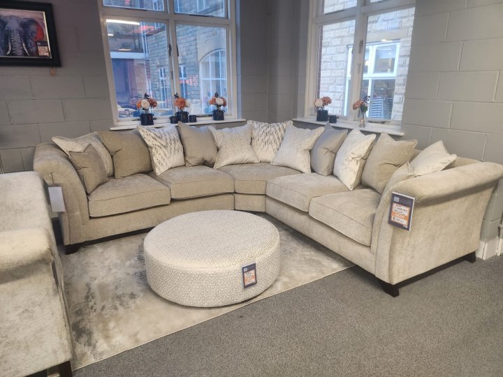 Venton XL Corner Group Sofa