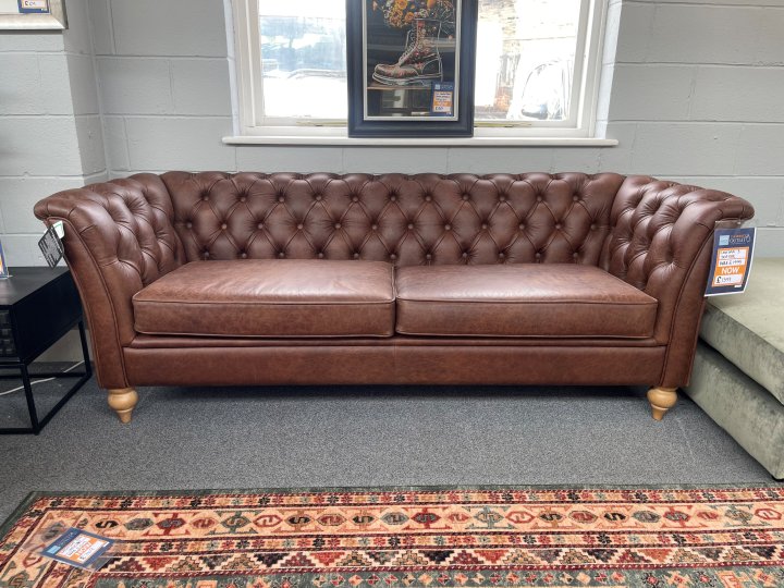 Clearance Caesar 3 Seater