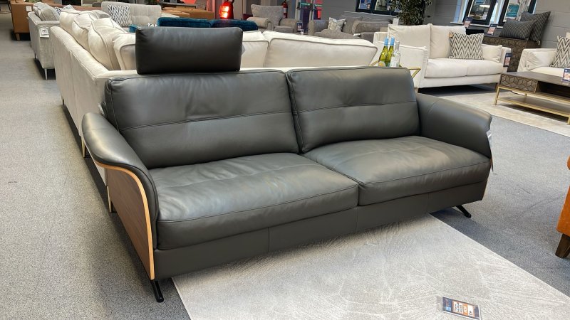 Clearance CLR-Glisten 3 Seater Leather Sofa including Headrest