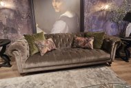 Knightsbridge Sofa Front View - Brindle With Pine